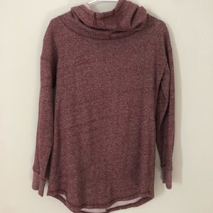Burgundy pull over